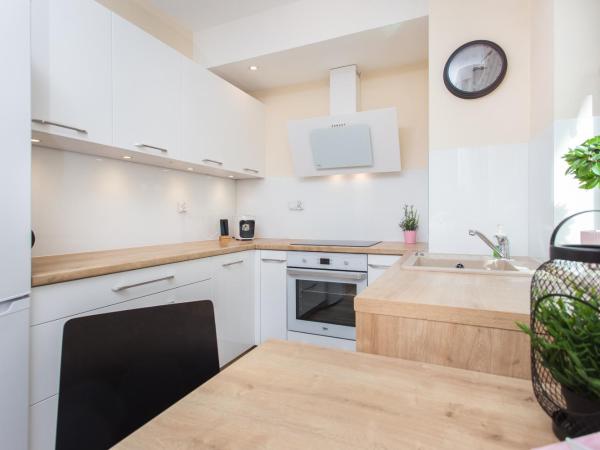 InPoint Apartments G13 near Old Town & Kazimierz : photo 5 de la chambre studio avec balcon