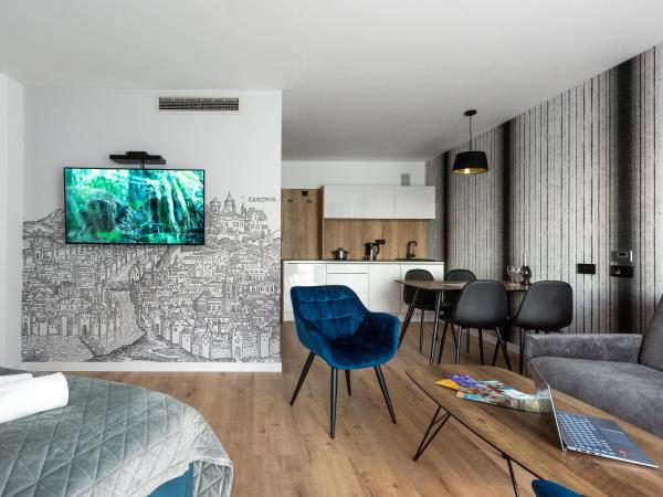 InPoint Apartments G13 near Old Town & Kazimierz : photo 1 de la chambre suite junior avec balcon