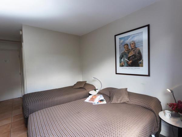 Forrest Hotel & Apartments : photo 3 de la chambre chambre lits jumeaux