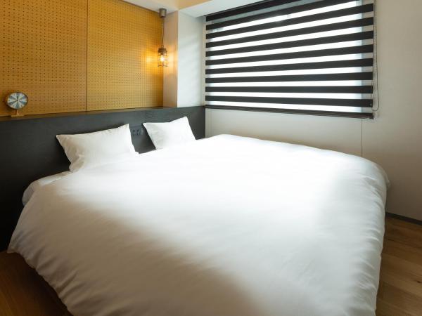 LAMP LIGHT BOOKS HOTEL fukuoka : photo 3 de la chambre chambre lit king-size standard