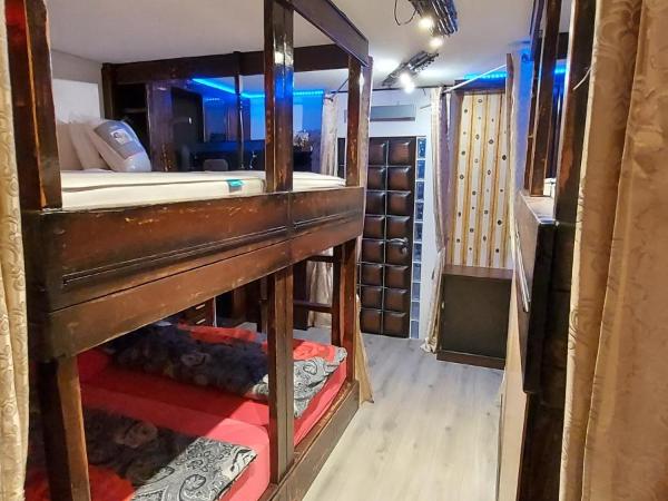 RICARDO Team-Hostel : photo 6 de la chambre dortoir mixte de 8 lits