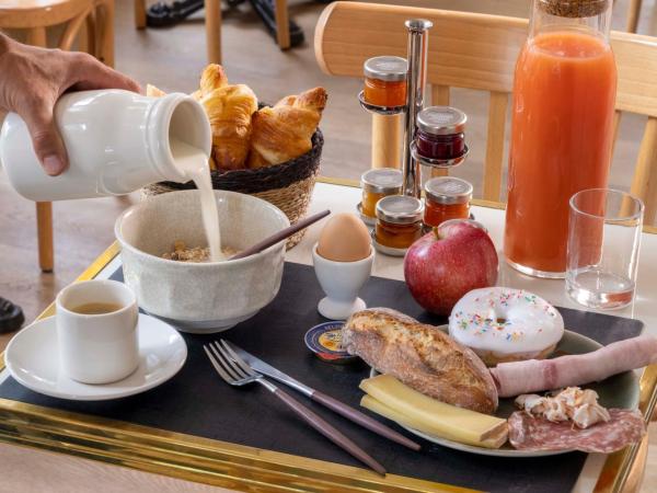 Le Petit Oberkampf Hotel & Spa : photo 8 de la chambre chambre triple classique avec accès spa