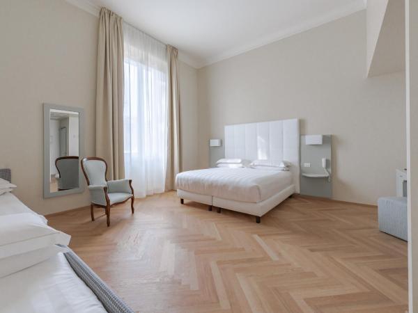 Hotel Ariele : photo 7 de la chambre chambre triple