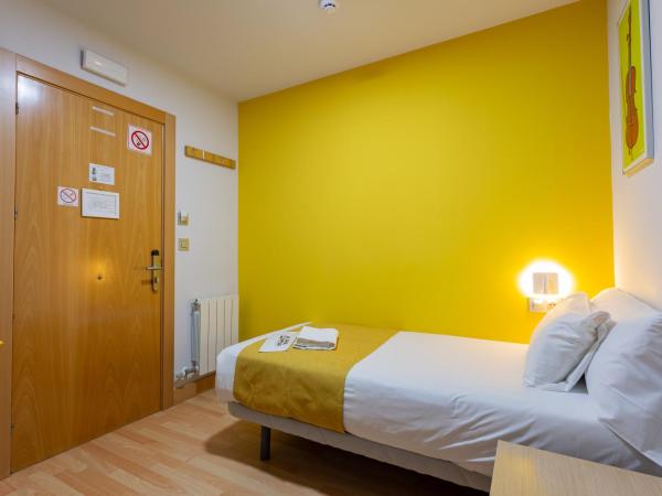 Casual Arriaga : photo 1 de la chambre chambre simple