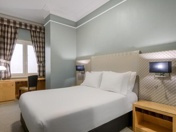 Hotel Larios Málaga : photo 1 de la chambre chambre double ou lits jumeaux basique