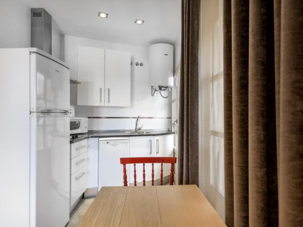 Hotel Larios Málaga : photo 2 de la chambre appartement 1 chambre