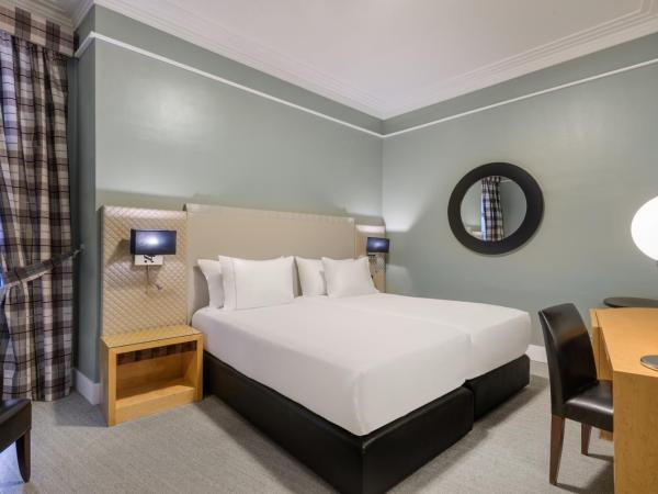Hotel Larios Málaga : photo 5 de la chambre chambre double ou lits jumeaux basique