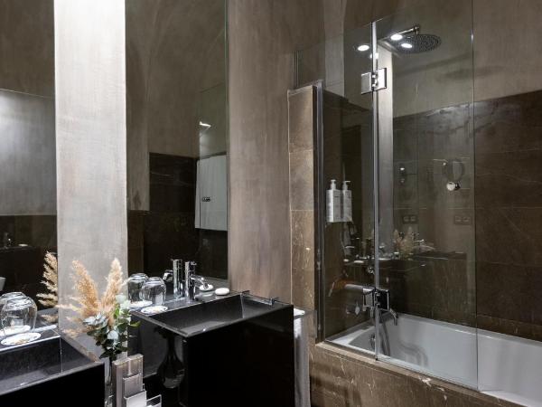 Hospes Palacio del Bailio, a Member of Design Hotels : photo 7 de la chambre chambre deluxe