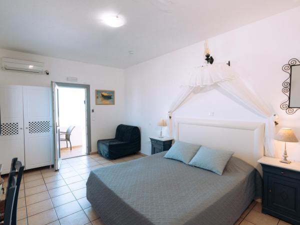 Aspa Villas : photo 6 de la chambre chambre double standard avec vue sur le village