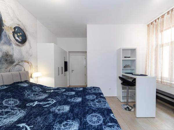 Apartments & Rooms Kolovare Beach : photo 7 de la chambre chambre double premium