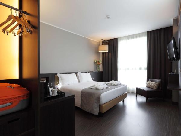 Best Western Premier CHC Airport : photo 5 de la chambre chambre lit queen-size standard - non-fumeurs