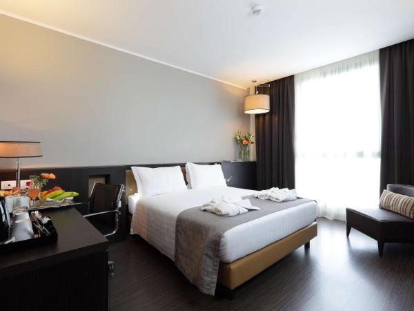 Best Western Premier CHC Airport : photo 2 de la chambre chambre lit queen-size standard - non-fumeurs