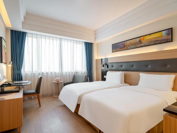 Holiday Inn Shanghai Hongqiao Central, an IHG Hotel : photo 1 de la chambre chambre lits jumeaux premium