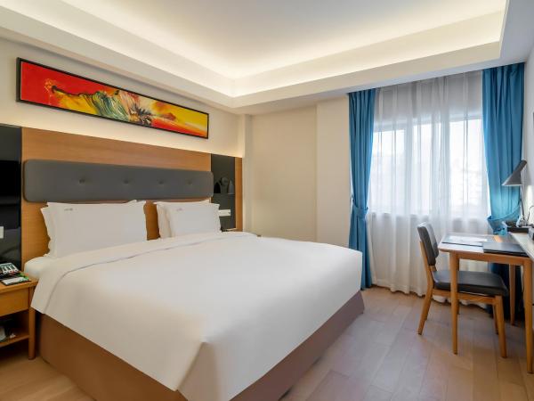 Holiday Inn Shanghai Hongqiao Central, an IHG Hotel : photo 4 de la chambre suite 2 chambres