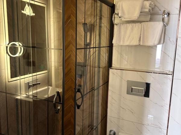 Blue Tuana Hotel Old City : photo 1 de la chambre chambre lits jumeaux standard