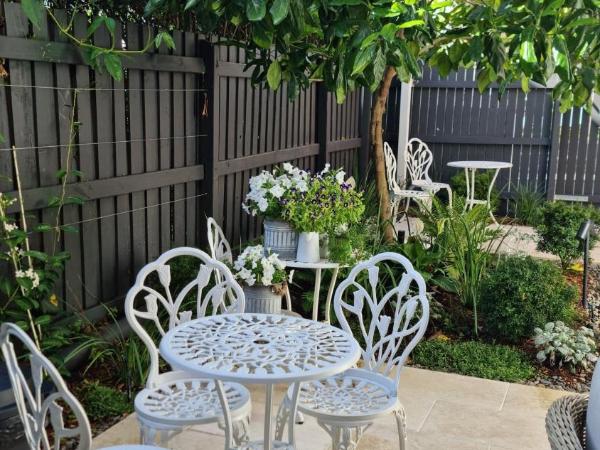 Edward Lodge New Fam : photo 5 de la chambre premium twin room/triple