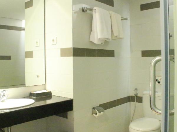 H Boutique Hotel Jogjakarta : photo 4 de la chambre chambre lits jumeaux supérieure - hébergement seul