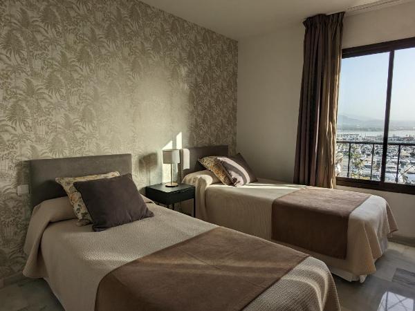 Benabola Hotel & Suites : photo 6 de la chambre appartement 3 chambres - vue sur puerto banus (5 adultes) 