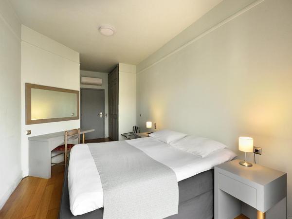 Le Palace Hotel : photo 2 de la chambre chambre double ou lits jumeaux