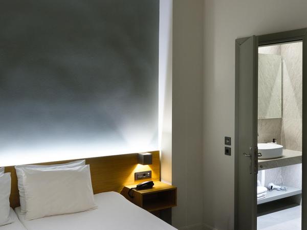 Le Palace Hotel : photo 3 de la chambre chambre familiale (3 adultes + 1 enfant)