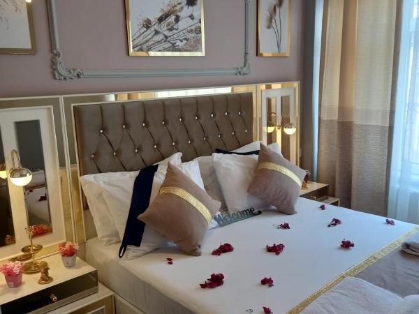 Emirhan Guesthouse & Suites : photo 4 de la chambre suite 3 chambres