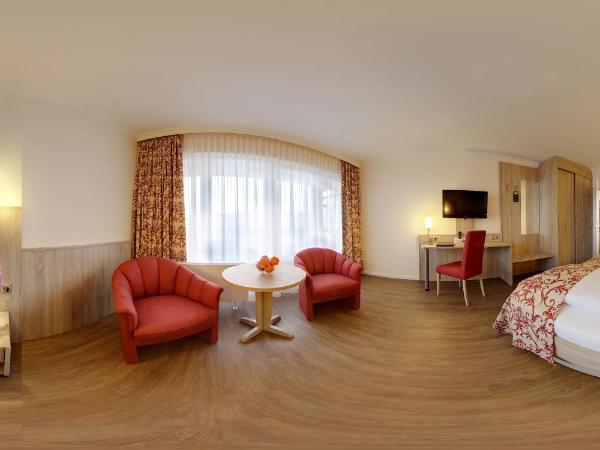 Apartment-Hotel Hamburg Mitte : photo 10 de la chambre chambre double avec canapé-lit
