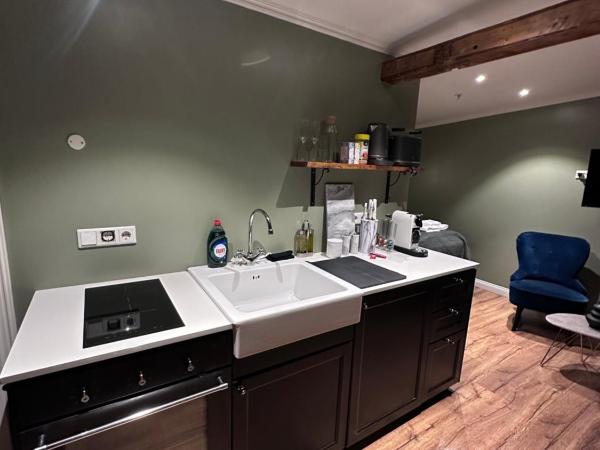 Heart House Guesthouse : photo 7 de la chambre chambre double avec salle de bains privative