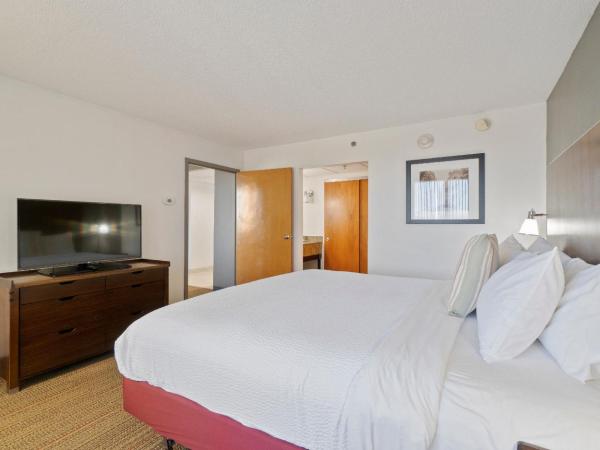 315 LoSo Hotel Airport : photo 4 de la chambre suite deluxe avec lit king-size