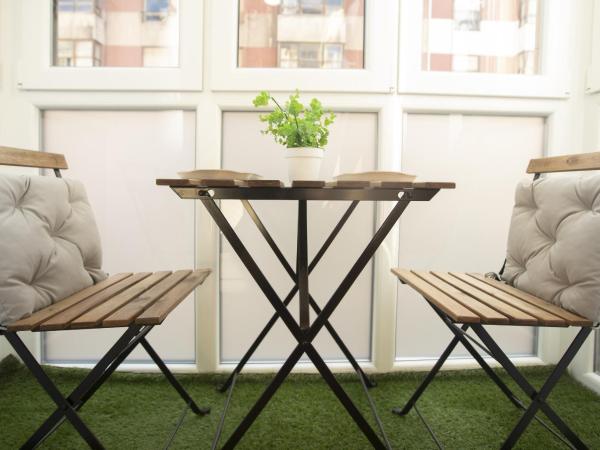 Alojamientos Cantíber : photo 4 de la chambre chambre familiale avec salle de bains privative