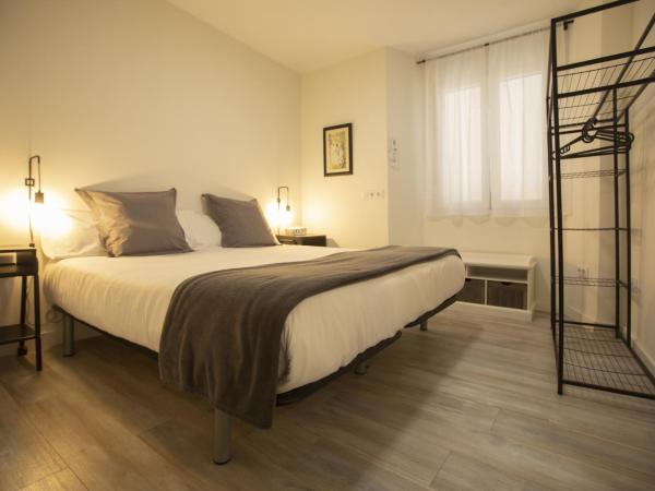 Alojamientos Cantíber : photo 1 de la chambre chambre double ou lits jumeaux avec salle de bains privative