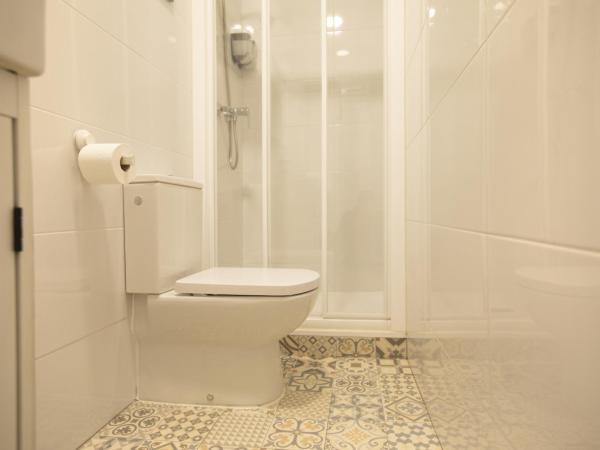 Alojamientos Cantíber : photo 7 de la chambre chambre triple supérieure