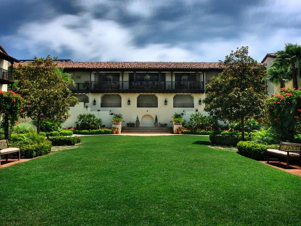 Estancia La Jolla Hotel & Spa : photo 1 de la chambre chambre lit king-size domaine