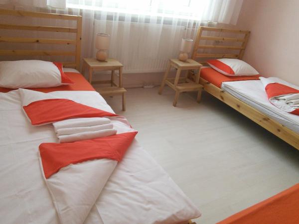 Pokoje Gościnne FRESCO : photo 3 de la chambre chambre triple avec salle de bains commune