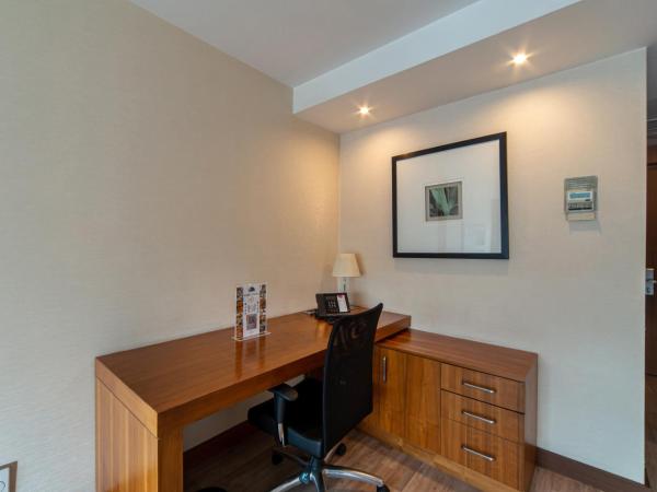 Crowne Plaza Istanbul Harbiye, an IHG Hotel : photo 3 de la chambre suite 1 chambre