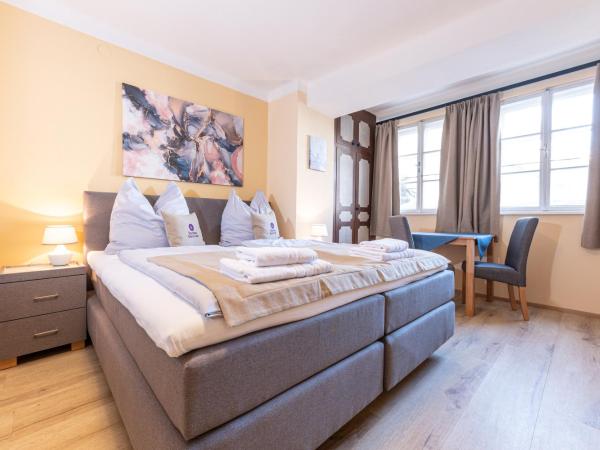 Gasthaus Hinterbrühl : photo 2 de la chambre chambre double avec salle de bains commune