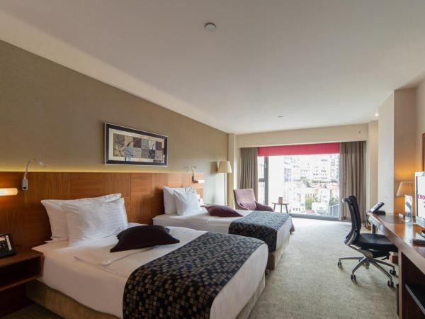 Crowne Plaza Istanbul Harbiye, an IHG Hotel : photo 1 de la chambre chambre lits jumeaux premium