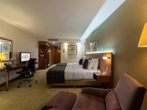 Crowne Plaza Istanbul Harbiye, an IHG Hotel : photo 4 de la chambre chambre lits jumeaux premium