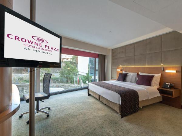 Crowne Plaza Istanbul Harbiye, an IHG Hotel : photo 5 de la chambre suite junior lit king-size