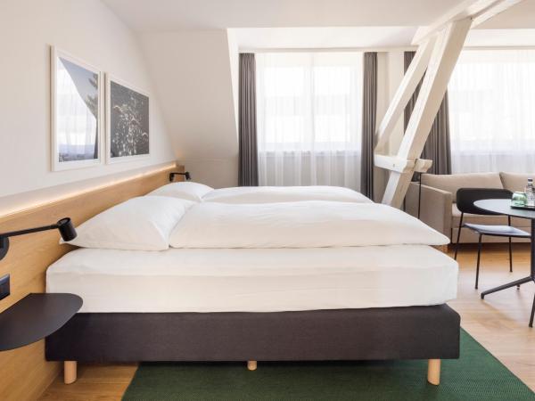 Fred Hotel Zürich Hauptbahnhof : photo 2 de la chambre suite junior plus 