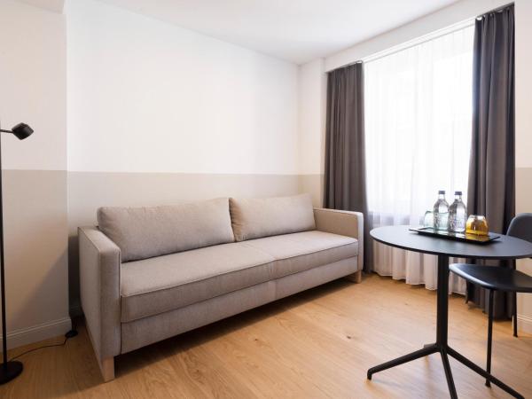 Fred Hotel Zürich Hauptbahnhof : photo 10 de la chambre suite junior plus 