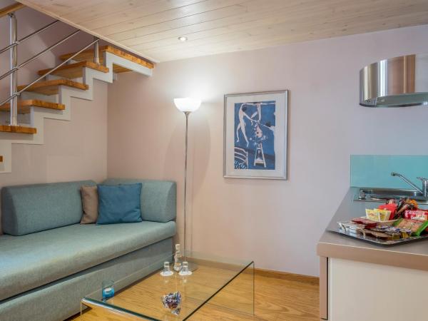 Boutique Hotel Fortino : photo 8 de la chambre appartement en duplex