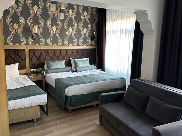 Blue Tuana Hotel Old City : photo 1 de la chambre chambre familiale