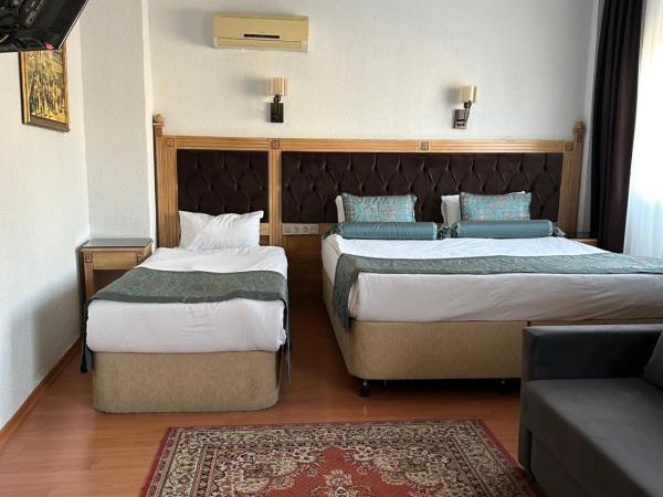 Blue Tuana Hotel Old City : photo 4 de la chambre chambre familiale