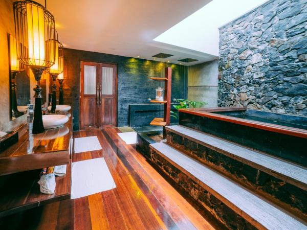 Villa Samadhi by Samadhi Age 12 and Above Only : photo 1 de la chambre luxe crib (with standing shower and plunge pool)