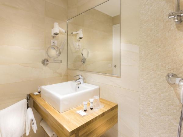 Hôtel International Paris : photo 2 de la chambre chambre privilège