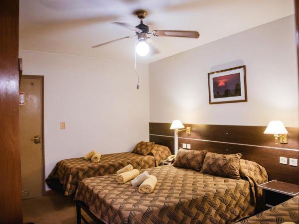 Hotel Pacífico : photo 8 de la chambre chambre familiale standard