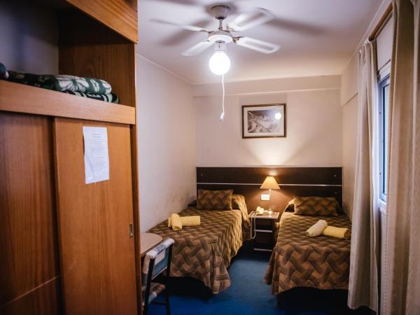 Hotel Pacífico : photo 4 de la chambre chambre familiale standard