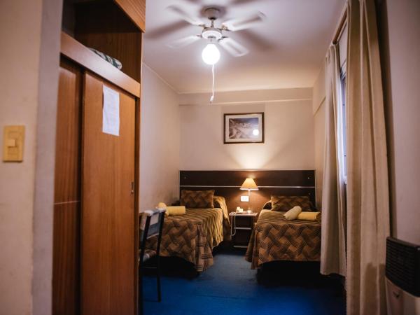 Hotel Pacífico : photo 5 de la chambre chambre familiale standard