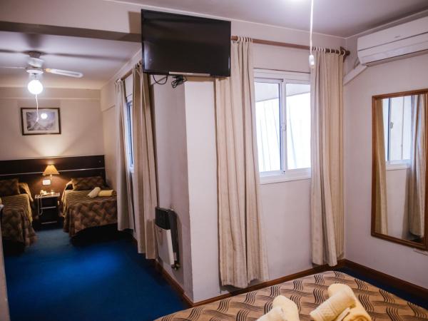 Hotel Pacífico : photo 6 de la chambre chambre familiale standard