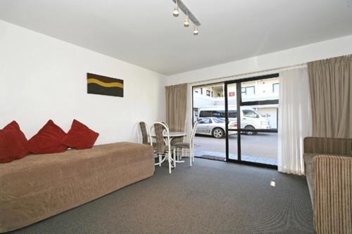 Marksman Motor Inn : photo 5 de la chambre suite 1 chambre